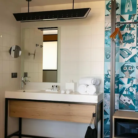 Aloft Etoile 4* Estrasburgo