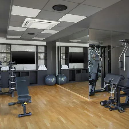 Aloft Centre 호텔 4*