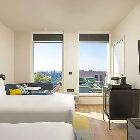 Aloft By Marriott Centre 4* 스트라스부르