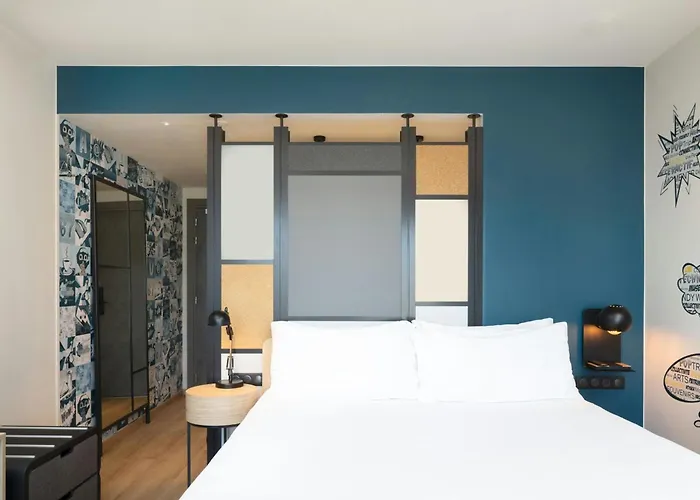 Aloft Centre 4*