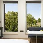Aloft By Marriott Centre 호텔 4*